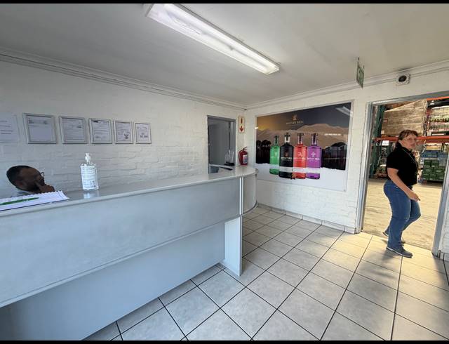 1,361M² WAREHOUSE TO LET IN BRACKENFELL INDUSTRIAL